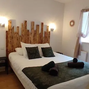  Hébergement de vacances - Les Pivoines - Les Jardins De Kerellec - 20min De La 4 A 6 Personnes Terrasse Jacuzzi